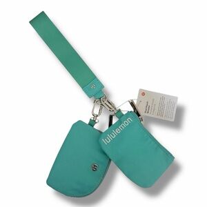 Lululemon Paradise Green Dual Pouch Wristlet Keychain Wallet - NEW